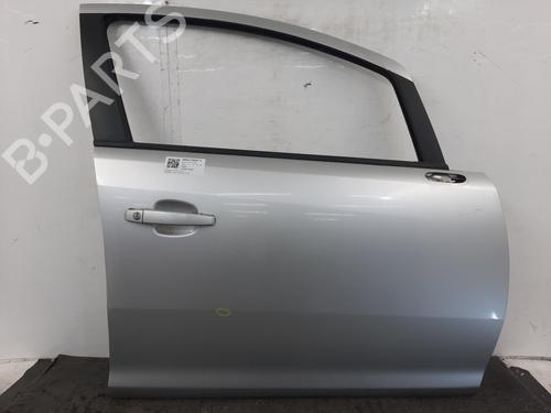 Used Right front door Right front door 38447727 38447727