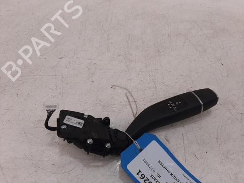 Used Gear lever Gear lever MERCEDES-BENZ A-CLASS (W176) A 180 (176.042) (122 hp) 33318551 33318551