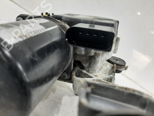 Front wiper motor FORD KUGA II (DM2) 2.0 TDCi 4x4 | BP26757416M29 