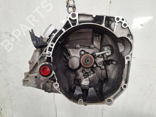Used Gearbox RENAULT CAPTUR I (J5_, H5_) 0.9 TCe 90 (90 hp) 28040129