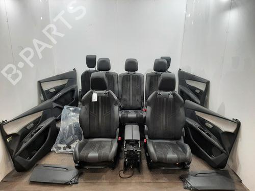 Sitze Komplett für PEUGEOT 5008 II (MC_, MJ_, MR_, M4_) 1.5 BlueHDi 130 (MCYHZJ, MCYHZR, MCYHZX) (131 hp) 31812129