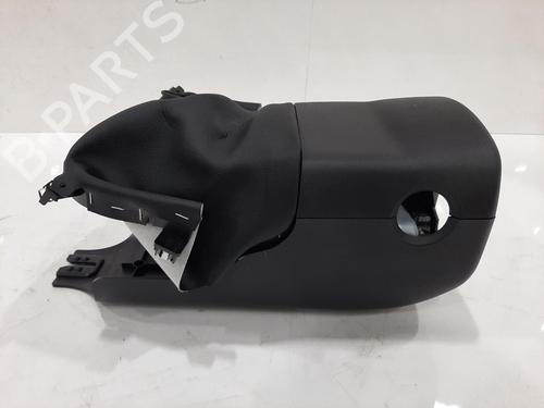 other-jaguar-i-pace-x590-2018-26747096 main image