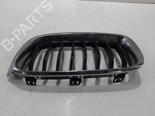 Used Grille BMW 3 (F30, F80) 320 d (190 hp) 29988586