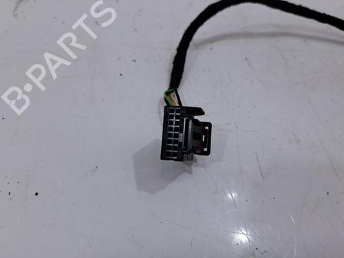 Left mirror VW PASSAT B7 (362) 1.6 TDI | BP29883443C26