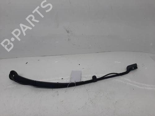 Used Front windshield wiper arm Front windshield wiper arm 26846595 26846595