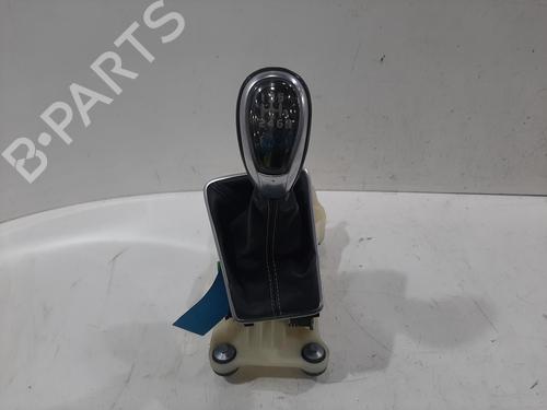 Palanca de cambios VOLVO V40 Hatchback (525) D3 (150 hp) 31769222