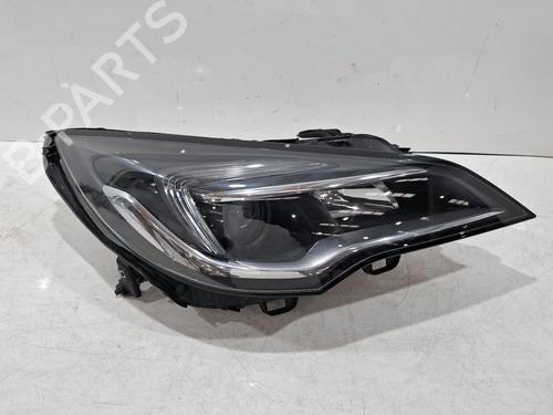 Used Right headlight Right headlight VAUXHALL ASTRA Mk VII (K) (B16) 1.0 (105 hp) 40040318 40040318