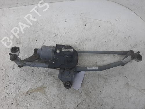 Used Front wiper motor SKODA YETI (5L) 2.0 TDI (110 hp) 26868157