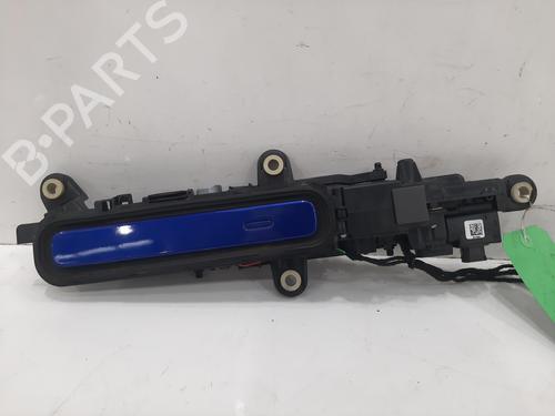 Udvendigt håndtag JAGUAR I-PACE (X590) EV400 AWD (400 hp) 26850721