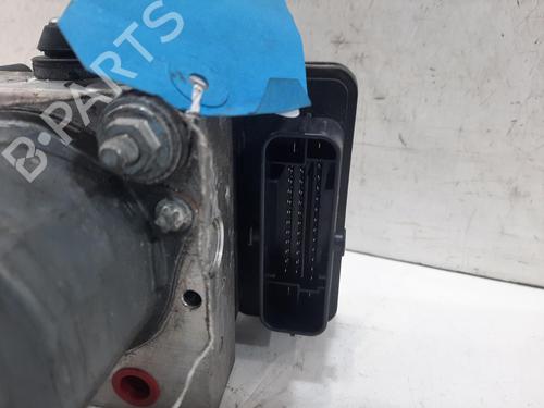 ABS pump VAUXHALL CORSA Mk IV (E) (X15) 1.4 | BP31315981M43