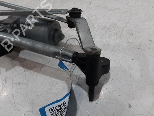 Front wiper motor VAUXHALL CORSA Mk IV (E) (X15) 1.0 | BP31964964M29