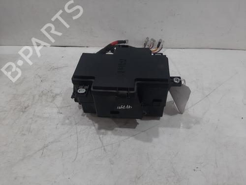 Used Fuse box JAGUAR I-PACE (X590) EV400 AWD (400 hp) 29882310