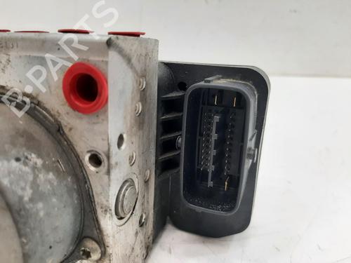 ABS pump TOYOTA URBAN CRUISER (_P1_) 1.33 (NSP110_, NSP110) | BP27281281M43 