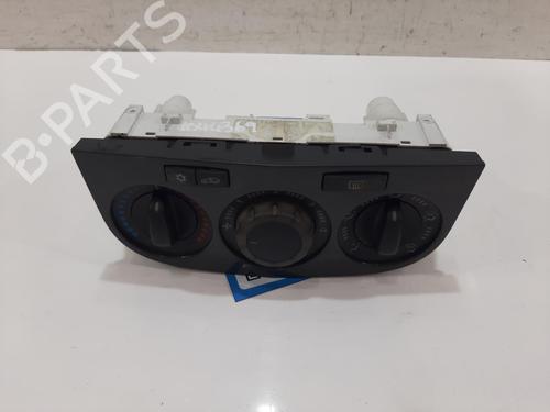 Used Climate control Climate control VAUXHALL CORSA Mk III (D) (S07) 1.4 (L08) (101 hp) 33647126 33647126