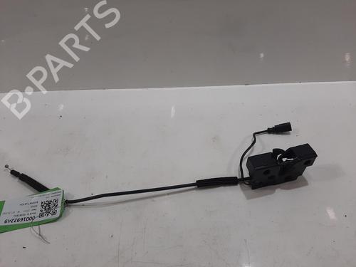 hjelmlås hjelmlås VW POLO V (6R1, 6C1) 1.4 (6R1) (85 hp) 33988584 33988584