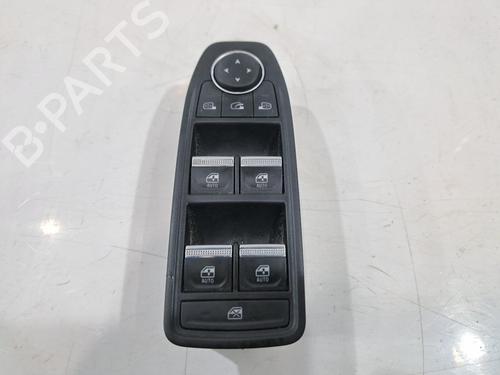 Used Switch RENAULT ARKANA I (LCM_, LDN_) 1.3 TCe 140 (LDN0) (140 hp) 32288063