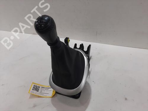 Used Gear lever NISSAN JUKE (F15) 1.2 DIG-T (115 hp) 30285981