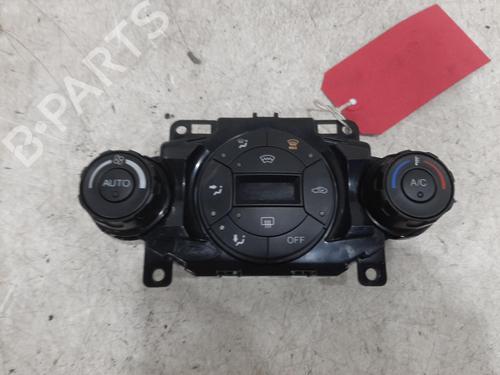 Used Climate control FORD FIESTA VI (CB1, CCN) 1.6 ST (182 hp) 26852165