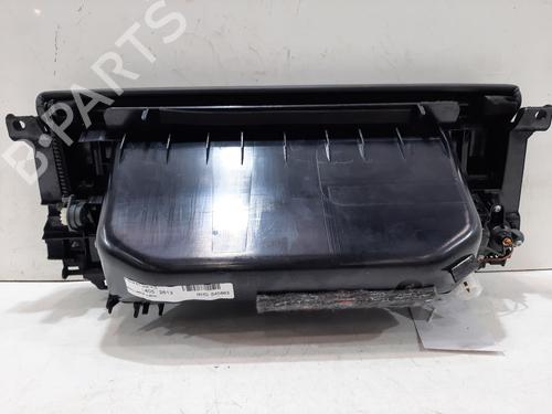 Glove box LAND ROVER RANGE ROVER IV (L405) 4.4 SDV8 4x4 | BP30179439C95