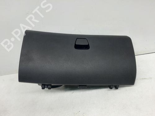 Used Glove box Glove box 26865297 26865297