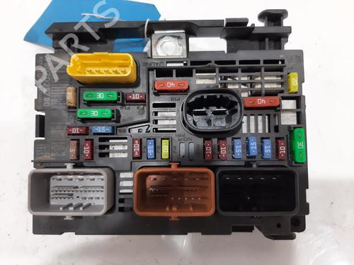 fuse-box-peugeot-partner-box-bodympv-2008-36957407 main image