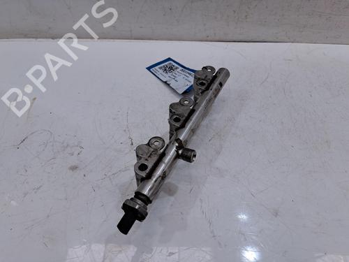 Used Injection rail Injection rail 32682874 32682874