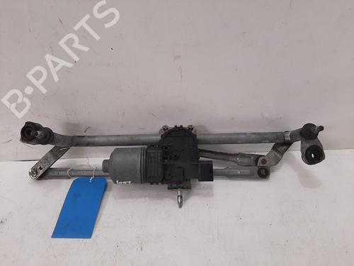 Used Front wiper motor VW POLO V (6R1, 6C1) 1.2 (60 hp) 26793964