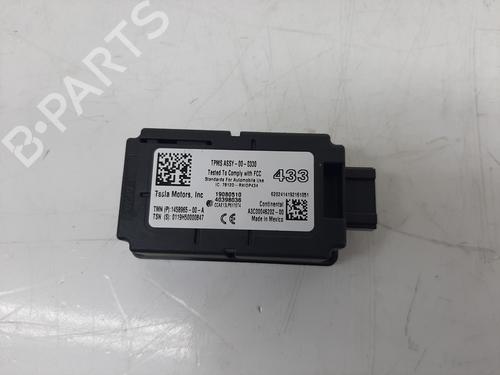 Computer TESLA MODEL 3 (5YJ3) EV AWD (351 hp) 29266227