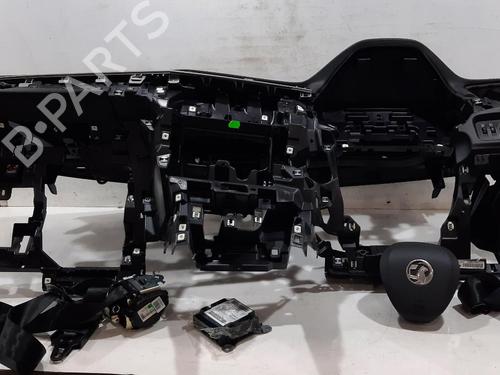 Used Airbag Kit VAUXHALL CORSA Mk V (F) 1.2 (75 hp) 32682952