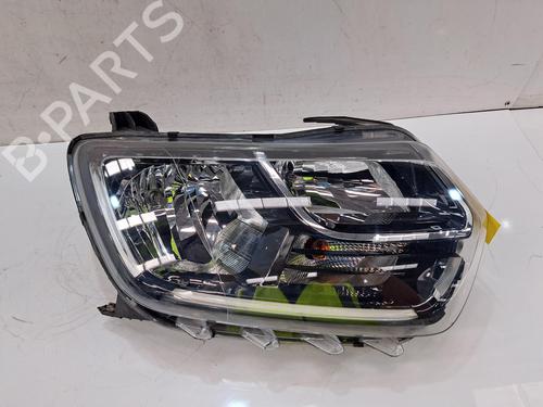 Used Right headlight DACIA DUSTER (HM_) 1.3 TCe 130 (HMMF) (131 hp) 29637268