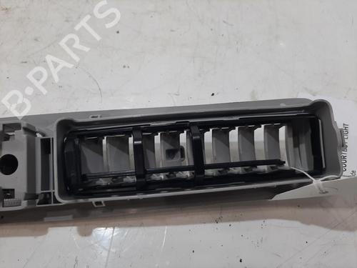 Interior roof light TOYOTA HIGHLANDER (GSU7_, AXUH7_, TXUA7_) 2.5 Hybrid AWD (AXUH78) | BP34732766I8 - Image 5