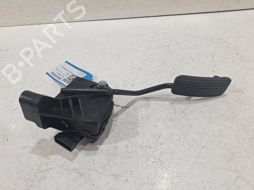 Pédale VAUXHALL ASTRA Mk VI (J) (P10) 1.6 (115 hp) 31812657