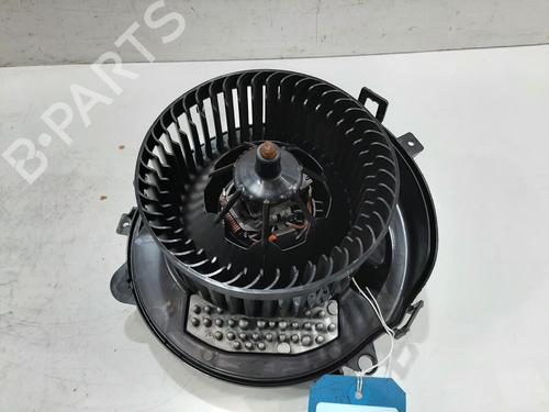 Moteur de chauffage AUDI A3 Sportback (8VA, 8VF) 1.0 TFSI (115 hp) 32120849