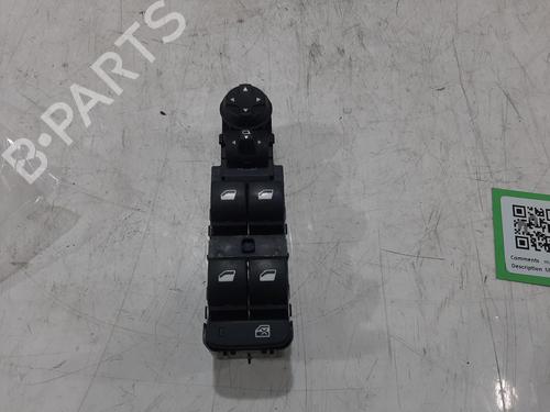 Interruttore Interruttore PEUGEOT 3008 II SUV (MC_, MR_, MJ_, M4_) 1.6 BlueHDi 120 (120 hp) 36290161 36290161