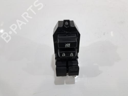 Used Switch TOYOTA YARIS (_P13_) 1.3 (NSP130_, NSP130) (99 hp) 30928596