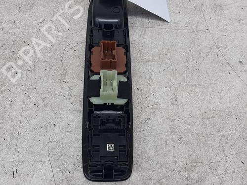 Switch DACIA SANDERO III 1.0 TCe 90 | BP26785470I30