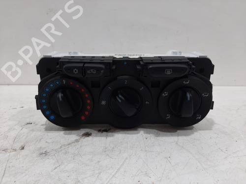 Używane Panel klimatyzacji / ogrzewania Panel klimatyzacji / ogrzewania VAUXHALL CORSA Mk IV (E) (X15) 1.4 (75 hp) 36535230 36535230