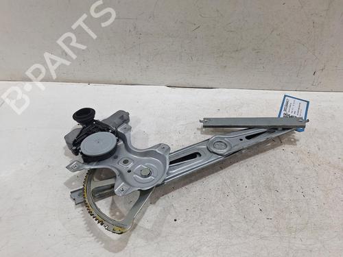 Elevador vidro frente direito TOYOTA YARIS (_P13_) 1.4 D (NLP130_, NLP130) (90 hp) 32409961