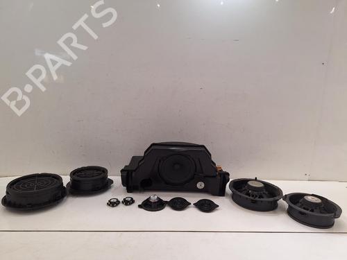 Used Speaker AUDI A4 B9 Avant (8W5, 8WD) 2.0 TDI (150 hp) 26776318