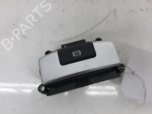 BP26849656I18 main image