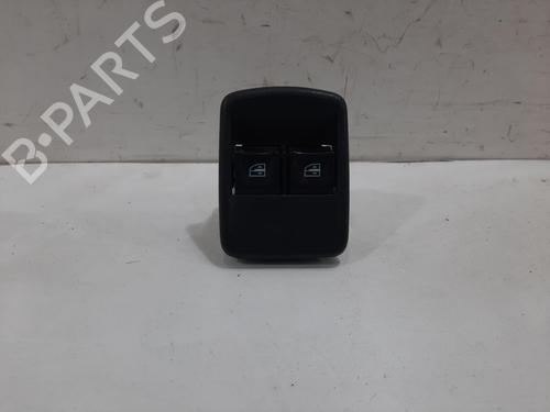 Used Switch DACIA SANDERO II 1.0 SCe 75 (B8JC, B8JD, B8NC) (73 hp) 29637221