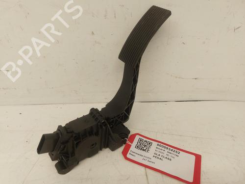 pedal-mercedes-benz-gla-h247-2020-26797579 main image