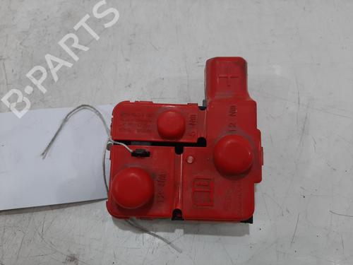 Zekeringkast JAGUAR I-PACE (X590) EV400 AWD (400 hp) 30495467