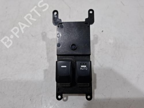 Used Right front window switch Right front window switch 38486930 38486930