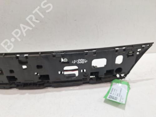 Tailgate handle VAUXHALL MERIVA Mk II (B) (S10) 1.4 | BP27155767C132 