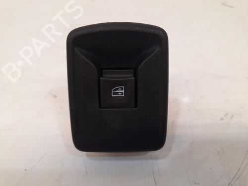 Used Switch DACIA SANDERO II TCe 90 (B8M1, B8MA, B8AC) (90 hp) 26776396