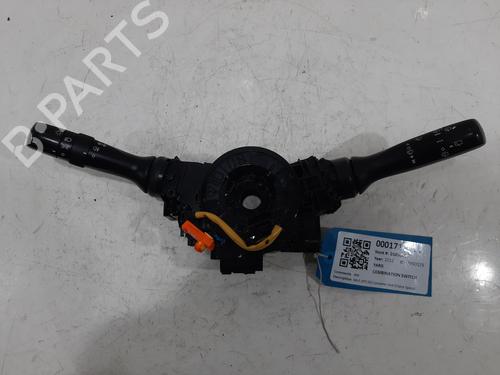Used Switch Switch TOYOTA YARIS (_P13_) 1.0 (KSP130_, KSP130) (69 hp) 35769177 35769177
