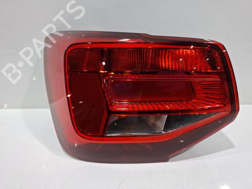 left-taillight-audi-q2-gab-gag-2016-40455367 main image