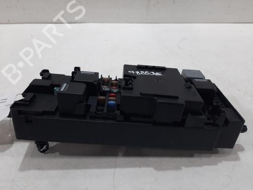 Used Fuse box LAND ROVER RANGE ROVER SPORT II (L494) 4.4 SDV8 4x4 (340 hp) 29988700