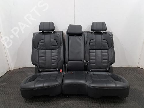 Sæde bagtil (2. række) LAND ROVER RANGE ROVER SPORT II (L494) 3.0 SDV6 Hybrid 4x4 (340 hp) 30789674